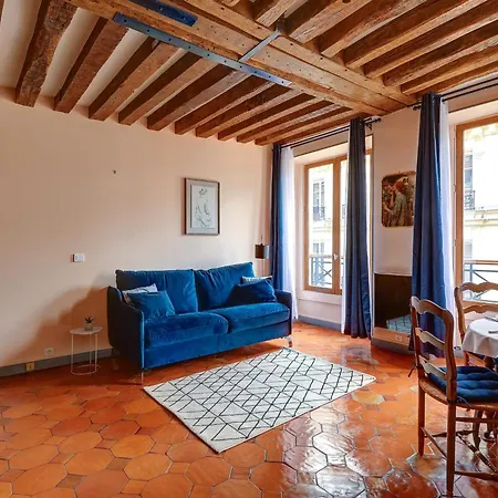 Apartment Heart Of 1br Cozy Flat